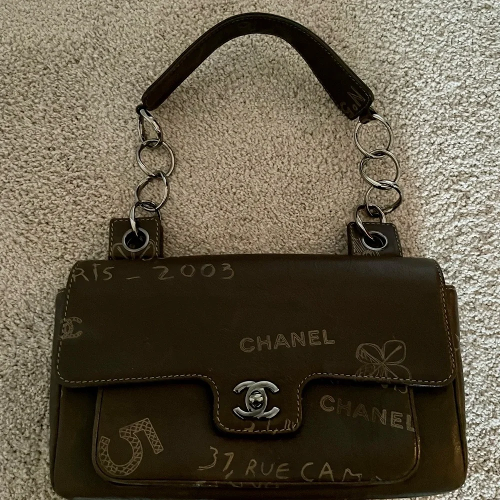 Chanel Mademoiselle Graffiti Flap coco handbag - Picture 7 of 14